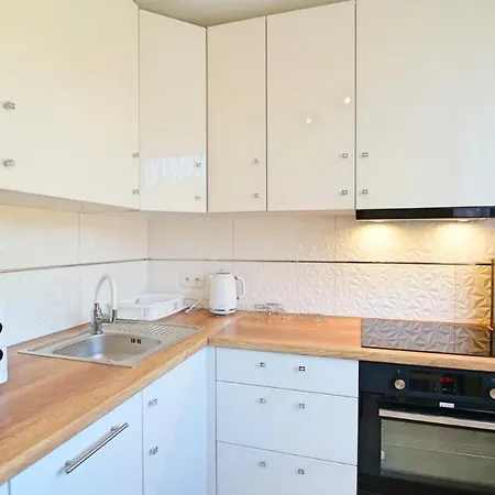 Every Sky Nadrzeczna 14