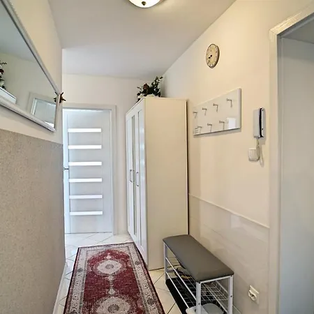 Every Sky Nadrzeczna 14 * カルパッチ